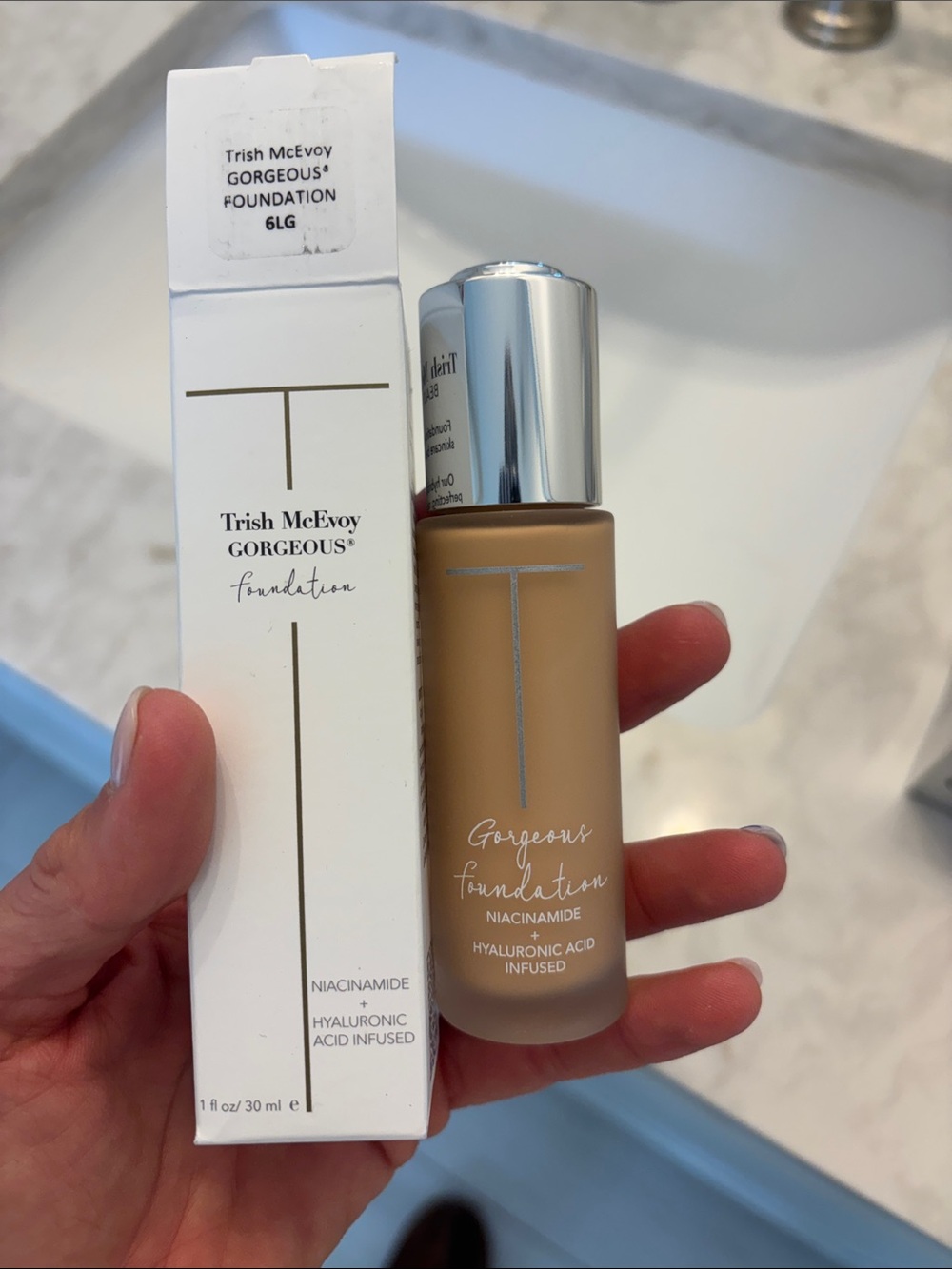 Trish McEvoy Gorgeous Foundation - 6LG Warm Tan